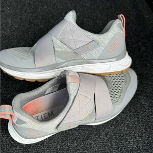 Tiem shoes with SPD clips included